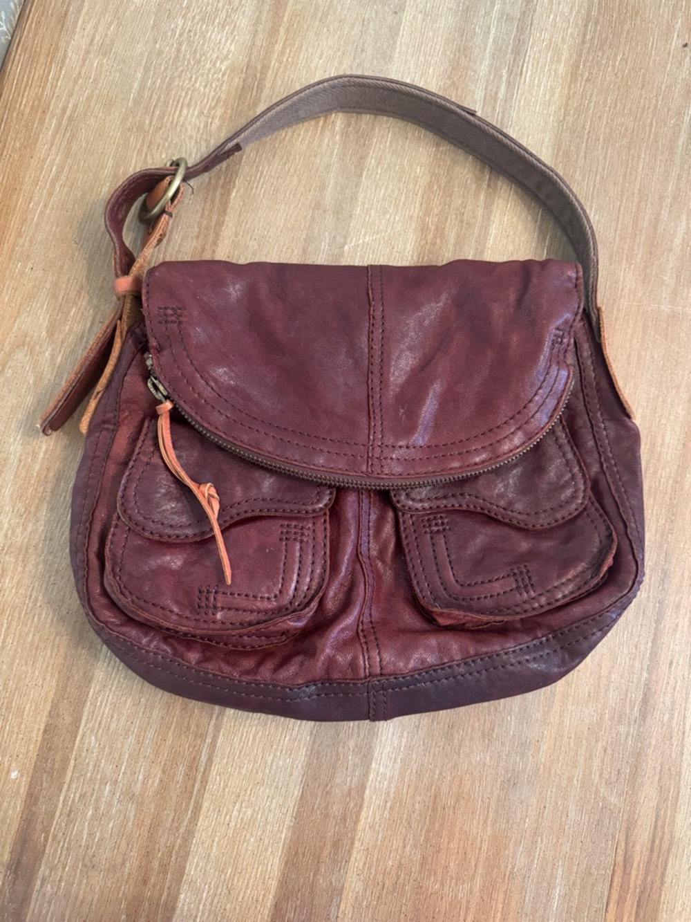 Lucky Brand Stash Shoulder Bag Oxblood Burgundy Leather Vintage Inspired Purse